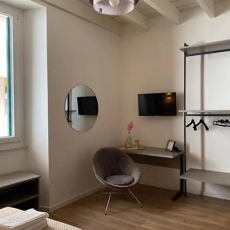 Indipendence Apartment