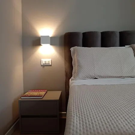 Apartment Indipendence *